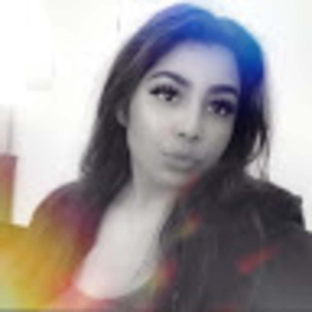 Meet your Posher, Gloria